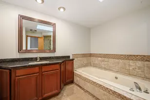 9151 Del Prado Dr, Palos Hills, IL 60465 - Photo 20