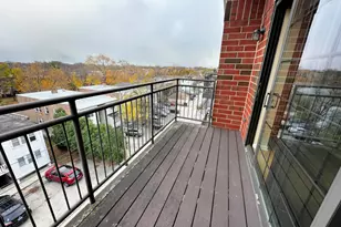 8255 Skokie Blvd, Skokie, IL 60077 - Photo 4