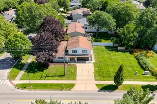 1061 N Smith St, Palatine, IL 60067 - Photo 26