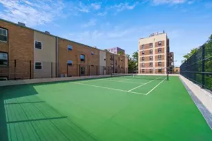 3930 N Pine Grove Ave, Chicago, IL 60613 - Photo 34