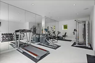 460 W Superior St, Chicago, IL 60654 - Photo 36