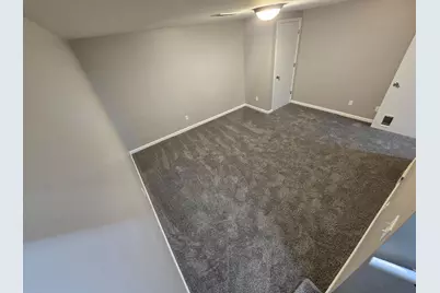 1463 Moluf Street, Dekalb, IL 60115 - Photo 18