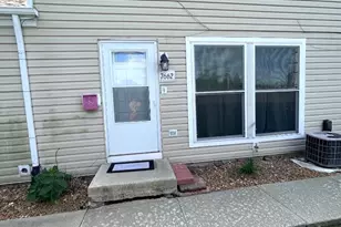 7662 159th Pl, Tinley Park, IL 60477 - Photo 1