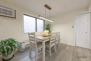 6612 W 64th Pl, Chicago, IL 60638 - Photo 8