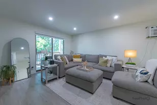 6612 W 64th Pl, Chicago, IL 60638 - Photo 4