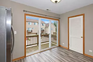 1306 Shamrock Ln, Pingree Grove, IL 60140 - Photo 6