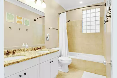 4240 N Kenmore Avenue #3N, Chicago, IL 60613 - Photo 8