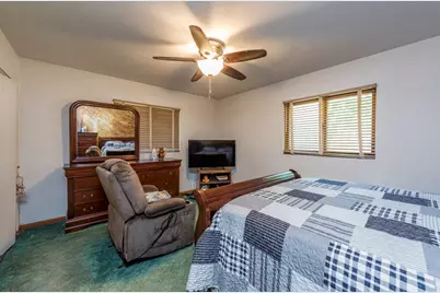 1600 17th Street, North Chicago, IL 60064 - Photo 14