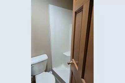 325 Clark Street #2G, Utica, IL 61373 - Photo 8