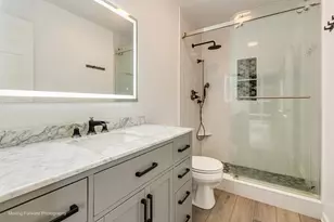 1562 Moluf St, Dekalb, IL 60115 - Photo 14