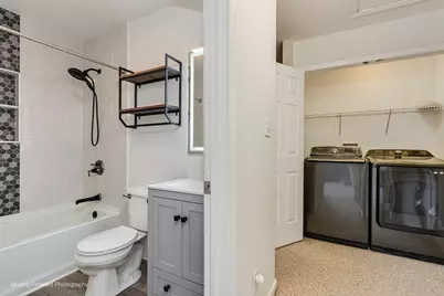 1562 Moluf Street, Dekalb, IL 60115 - Photo 16