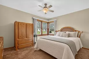 2N266 Prairie Ave, Glen Ellyn, IL 60137 - Photo 16