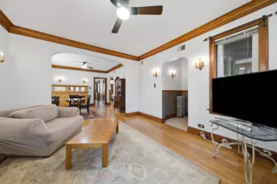 4846 S Tripp Avenue, Chicago, IL 60632 - Photo 8