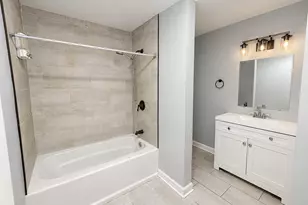 2039 Cherry Ave, Hanover Park, IL 60133 - Photo 6