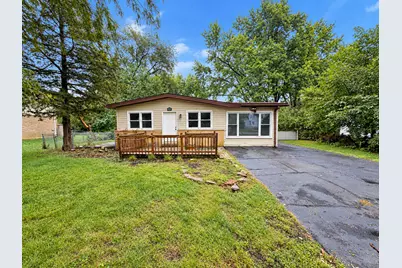 2039 Cherry Avenue, Hanover Park, IL 60133 - Photo 1