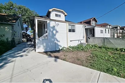2123 S 10th Avenue, Maywood, IL 60153 - Photo 4