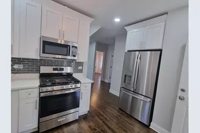 2123 S 10th Avenue, Maywood, IL 60153 - Photo 12