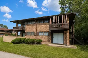 19428 Oak Ave, Country Club Hills, IL 60478 - Photo 1