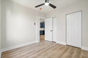 9331 S Woodlawn Ave, Chicago, IL 60619 - Photo 16