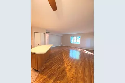 426 S 4th Street #1, Saint Charles, IL 60174 - Photo 2