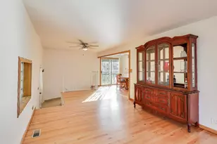 901 S Can-Dota Ave, Mount Prospect, IL 60056 - Photo 14