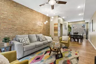 1641 W Farwell Ave, Chicago, IL 60626 - Photo 2