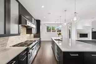 2730 N Hartland Ct, Chicago, IL 60614 - Photo 24