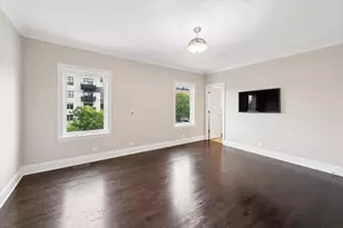2730 N Hartland Ct, Chicago, IL 60614 - Photo 44