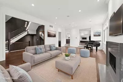 2730 N Hartland Court, Chicago, IL 60614 - Photo 8