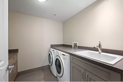 2730 N Hartland Court, Chicago, IL 60614 - Photo 38