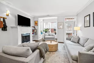 2711 N Mildred Ave, Chicago, IL 60614 - Photo 2