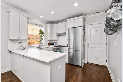 2711 N Mildred Avenue #2A, Chicago, IL 60614 - Photo 6