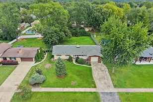 443 Glendale Rd, Roselle, IL 60172 - Photo 24