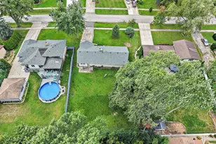443 Glendale Rd, Roselle, IL 60172 - Photo 26