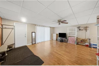 8300 Long Avenue, Burbank, IL 60459 - Photo 20