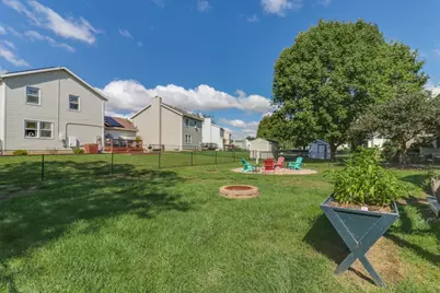 2104 Park Place Drive, Bloomington, IL 61701 - Photo 32