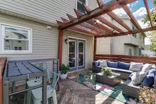 2104 Park Pl Dr, Bloomington, IL 61701 - Photo 30