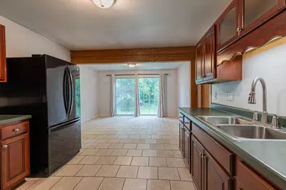 1412 Meriden Street, Mendota, IL 61342 - Photo 6