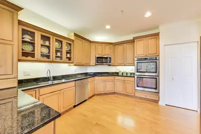 1865 Old Willow Road #224, Northfield, IL 60093 - Photo 12