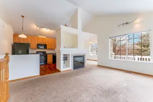 61 Cantal Ct, Wheeling, IL 60090 - Photo 4