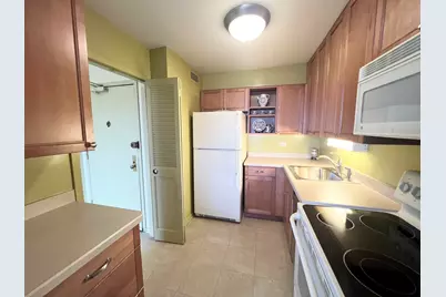 1850 N Clark Street #2104, Chicago, IL 60614 - Photo 12