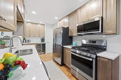 267 Holly Lane, Elk Grove Village, IL 60007 - Photo 10