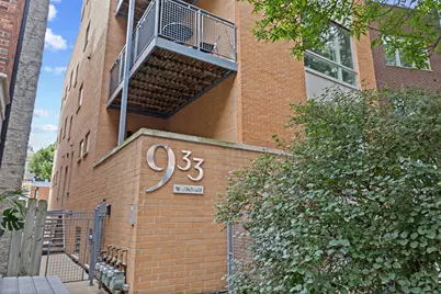 933 W George Street #1N, Chicago, IL 60657 - Photo 2