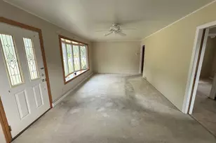 2402 Rohlwing Rd, Rolling Meadows, IL 60008 - Photo 10
