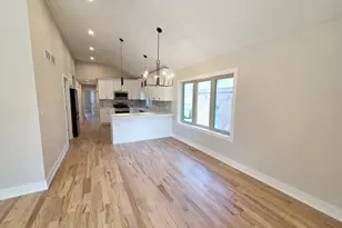 6529 28th Pl, Berwyn, IL 60402 - Photo 6