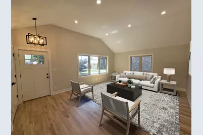6529 28th Place, Berwyn, IL 60402 - Photo 2