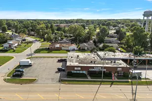 12741 Cal Sag Rd, Crestwood, IL 60418 - Photo 1