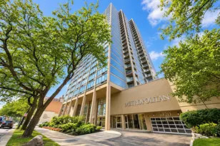 5320 N Sheridan Rd, Chicago, IL 60640 - Photo 1
