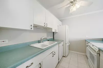 5320 N Sheridan Road #1607, Chicago, IL 60640 - Photo 6