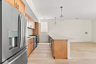 1118 W 19th St, Chicago, IL 60608 - Photo 12